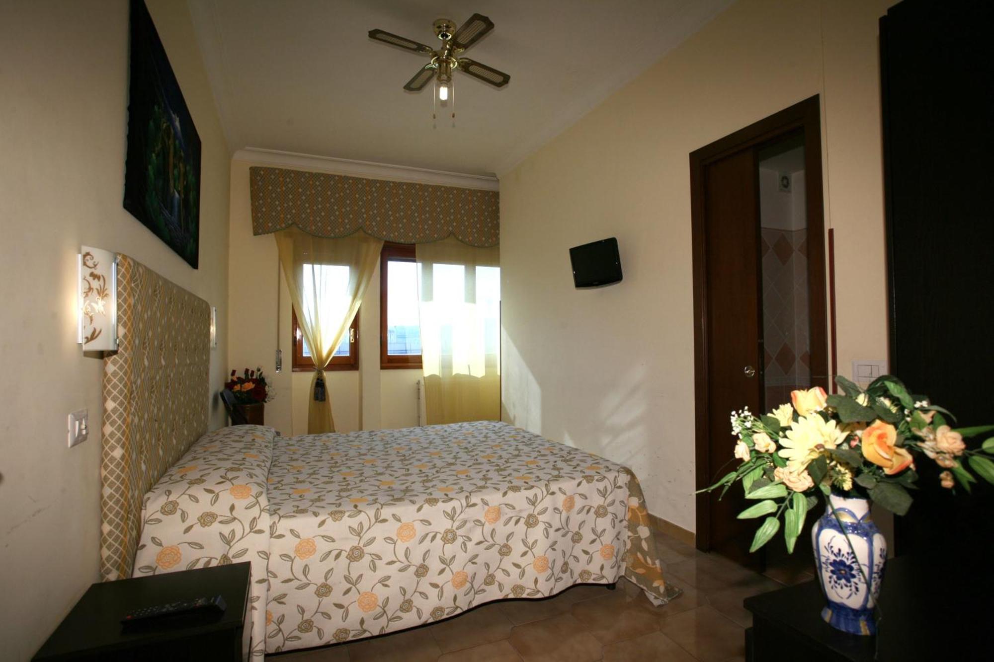 Tiburtina Guesthouse Ρώμη Εξωτερικό φωτογραφία
